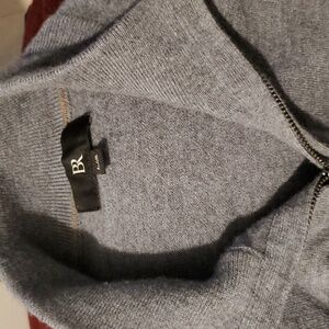 Banana Republic,100% Extra Fine Merino wool, quarter zip sweater medium grey-New